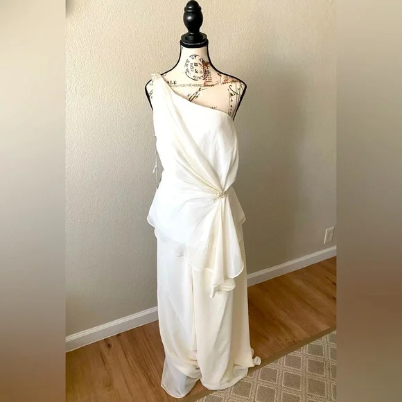 NWT Two-Piece Formal Pantsuit 👑 - Picture 1 of 1